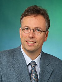 Prof. Dr. Thomas Thurn-Albrecht 
Private photo
